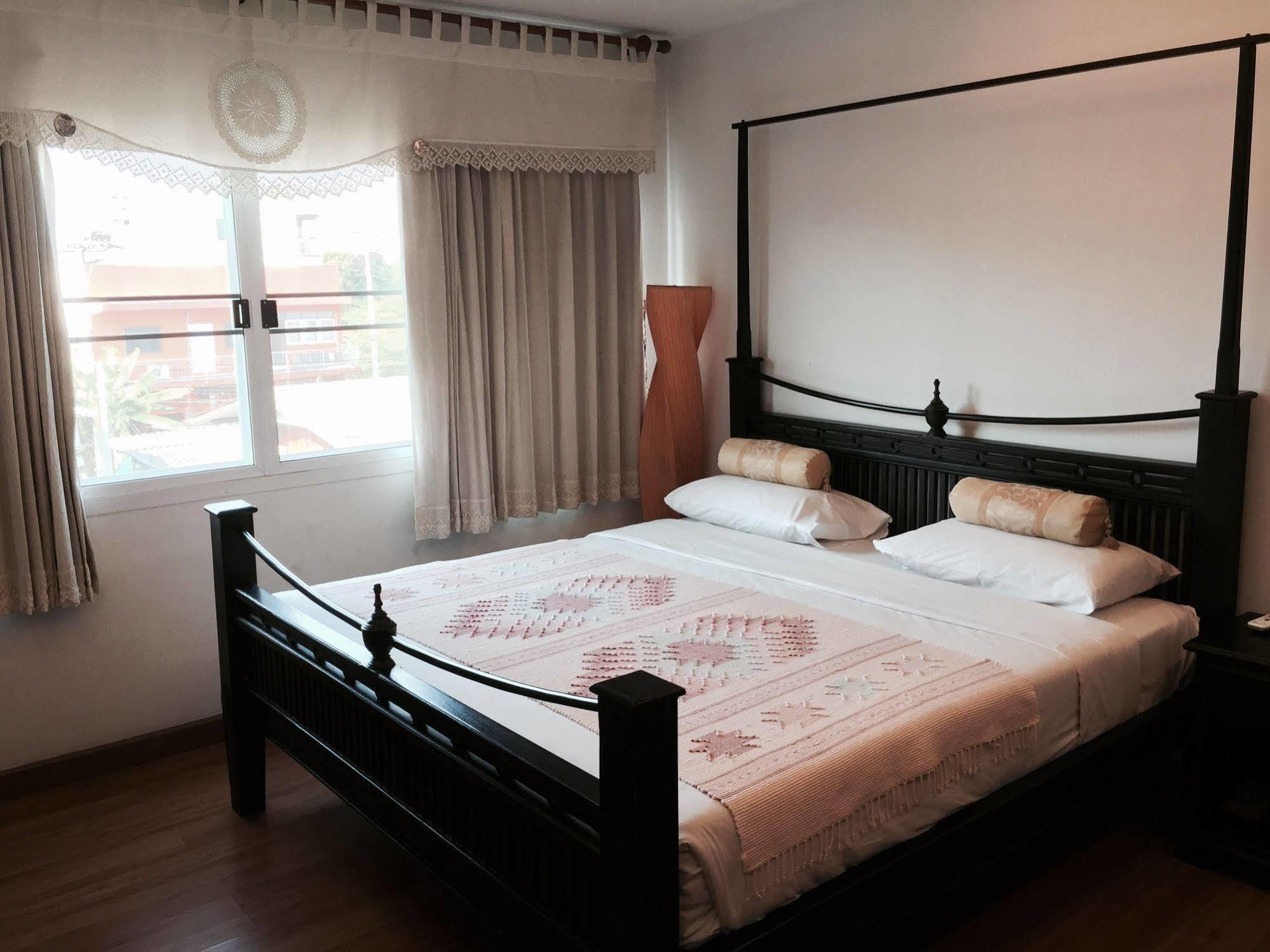 Karinthip Village Chiang Mai Ngoại thất bức ảnh